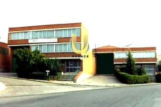 Rent Industrial building in Sudeste Industrial. Pref un4495 alquiler de fábrica industrial de maquinaria pesada