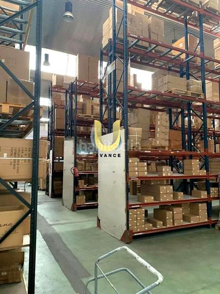 Foto b5e12f8f-cea5-4b24-9729-818f84fff205. Alquiler nave industrial prefun4503 alquiler de nave industrial de 2.200 m en Fuenlabrada