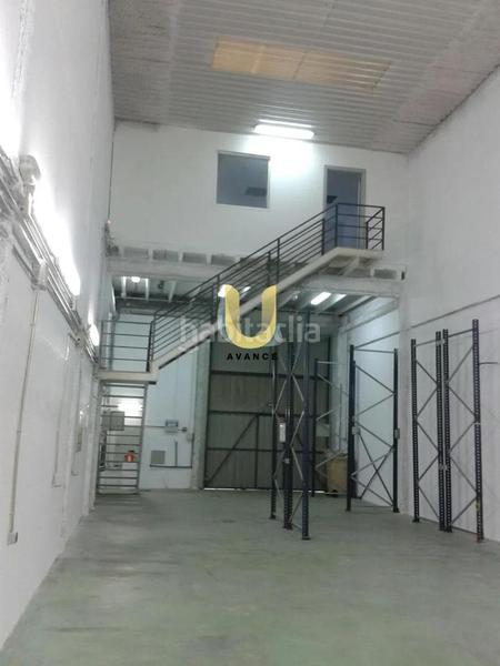 Foto 8ca328d1-8f8e-4409-b9be-2deea3645bb7. Capannone industriale in Sudeste Industrial Fuenlabrada