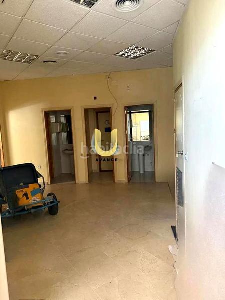 Foto 83a72fd6-9517-4f68-9b0c-98daa8fe526f. Location local commercial dans Villayuventus-Renfe Parla