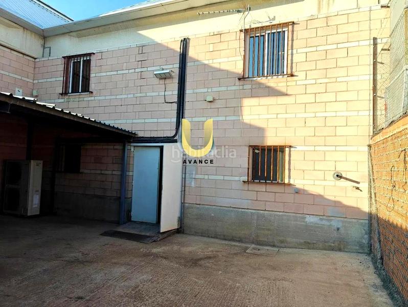Foto 24f8e91c-2ead-4b47-8278-0a808dddfe3a. Rent industrial building in Polígono Europa Alcalá de Henares