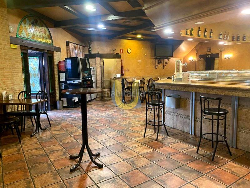 Foto 7870066b-48ad-4050-876d-aad611390ec3. Pas-de-porte local commercial dans Valdepelayo-Montepinos-Arroyo Culebro Leganés