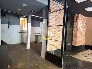 Alquiler Local Comercial en Ibiza. Refun4554 alquiler sin traspaso de local de hostelería en retiro