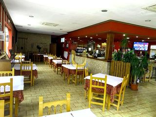 Local Comercial a Fuentidueña de Tajo. Refun4560 unionsol ofrece en venta restaurante carretera con ter