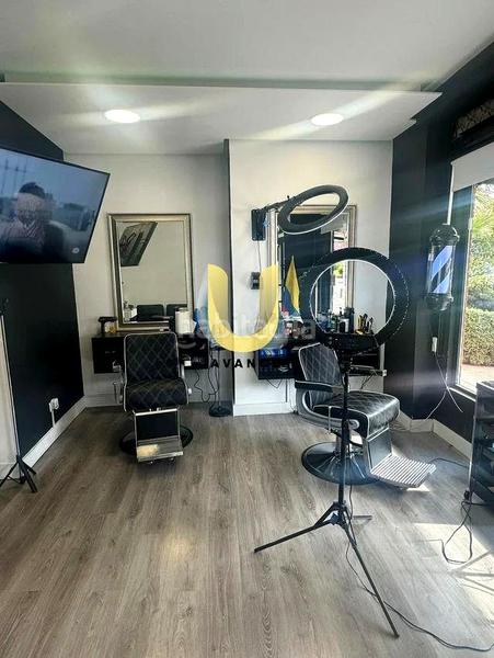 Foto 28c92402-32fb-45d3-baf1-9003071261c0. Traspaso local comercial nrefun4568 unionsol ofrece en alquiler y traspaso de barbería madrid en Leganés