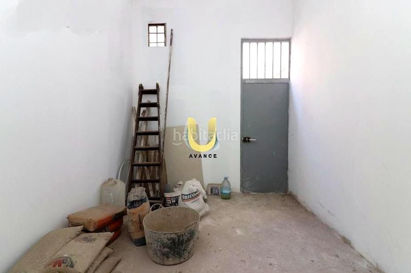 Foto 626d9b16-f888-43a9-9f2c-089ce6df97a5. Local comercial refun4593 unionsol ofrece en alquiler y venta local comercial vacio en pacífico en Madrid