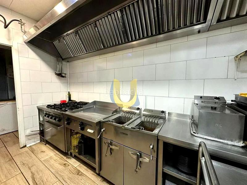 Foto 36d68989-6d2f-4cc2-9b4c-ca24d49f5e06. Traspaso local comercial prefun4597 unionsol ofrece en alquiler y traspaso bar restaurante con terraza madrid en Getafe