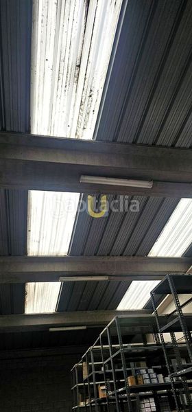 Foto 8f1ee078-9731-4e81-aefb-50fc5f793ce0. Nau industrial a Los Rosales Madrid