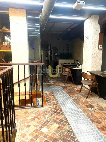 Foto e00d2db0-4126-441e-9fb1-717de3ef6f43. Traspàs local comercial a Sol Madrid