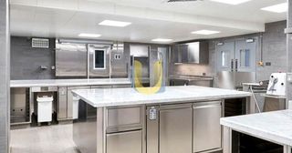 Traspaso Local Comercial en Trafalgar. Prefun4850 unionsol ofrece en alquiler y traspaso pastelería  ca