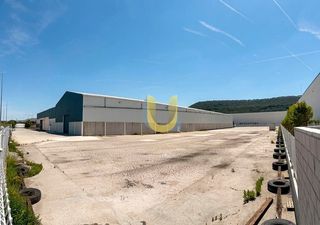 Miete Fabrikhalle in Reyes Católicos. Arefun4851 unionsol ofrece en alquiler nave de 3.800 m en alcalá