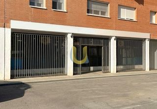 Traspàs Local Comercial a Amposta. Prefun4873 unionsol ofrece en alquiler y traspaso local comercia