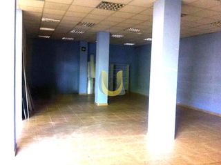 Alquiler Local Comercial en Zona Centro Joven. Prefun4889 unionsol ofrece en alquiler sin traspaso local comerc