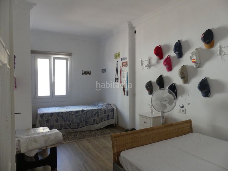 Foto 31838185-1bef-4960-8a65-d35a8cc6e471. Pis amb xemeneia calefacció a El Terreno Palma de Mallorca