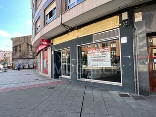 Lloguer Local Comercial  Calle armando palacio valdés. Abre aquí tu negocio, en esta excelente ubicación de la avenida