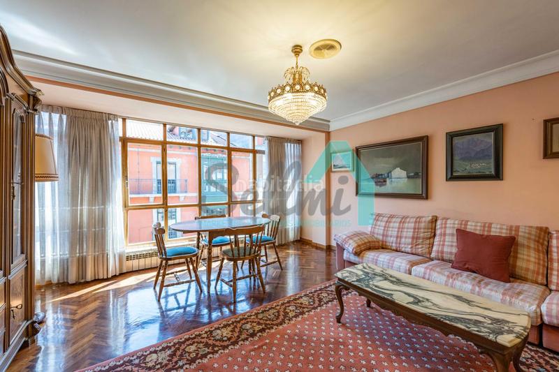 Foto f6662426-e269-493f-bf51-e493d0e63577. Alquiler piso en Fontán Oviedo