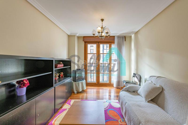 Foto 03a9e1ca-6eb3-4891-b8d4-a8280e066c27. Location appartement avec chauffage dans Masip Oviedo