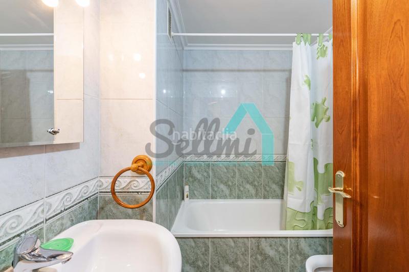 Foto 2adee172-347b-4ea3-bf0d-ebfed3640095. Rent flat with heating in Masip Oviedo