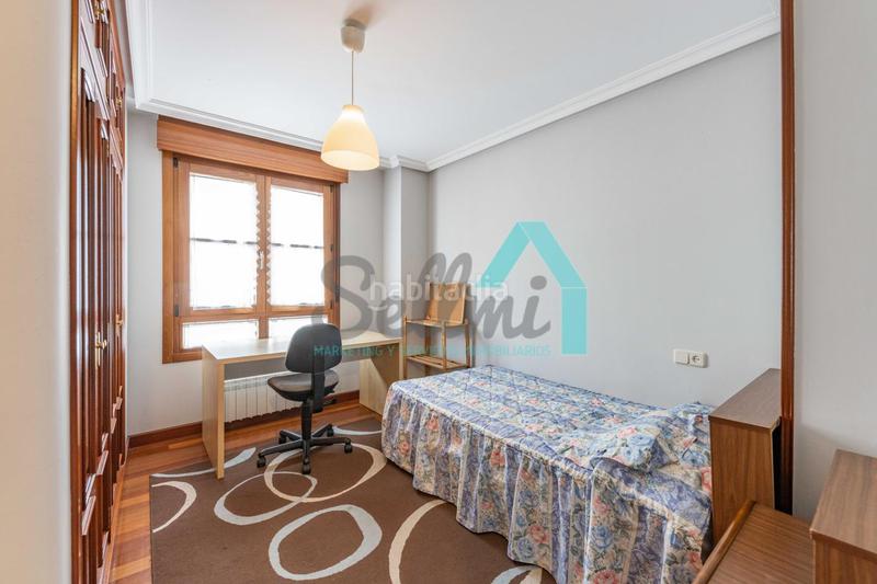 Foto 46d40af1-54df-402e-b665-4fd6bfe20a25. Rent flat with heating in Masip Oviedo