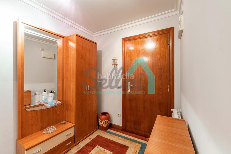 Foto 7829568c-f46a-44d0-9c0f-6d15f1cbd87c. Rent flat with heating in Masip Oviedo