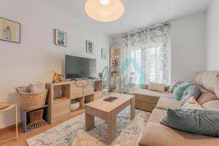 Location Appartement  Carpio