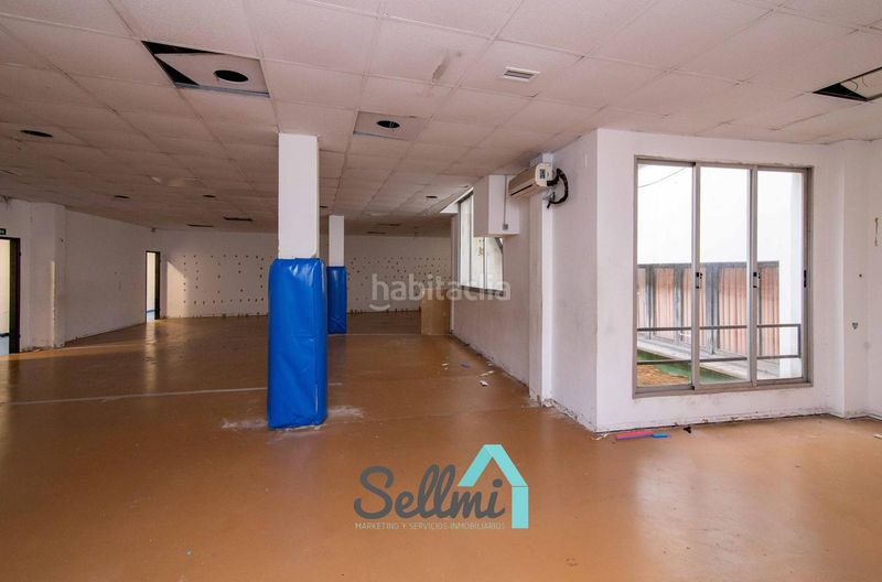 Foto 84daf2ea-f1d7-47c7-98d4-89e82de52e4e. Local comercial en La Villa - Bazuelo Mieres