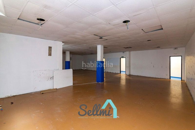 Foto 91ef44a1-094b-49f1-abdd-e0dd07cb74f2. Local comercial en La Villa - Bazuelo Mieres