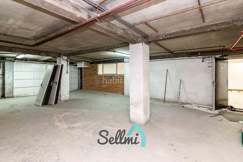 Foto 94f28fa5-a0d4-4c40-a2fa-50fdb25bd14e. Local comercial en La Villa - Bazuelo Mieres