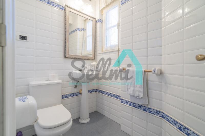 Foto 0531a34d-d495-41ca-907c-5d0f02345169. Casa en Parroquias Sur - La Manjoya Oviedo