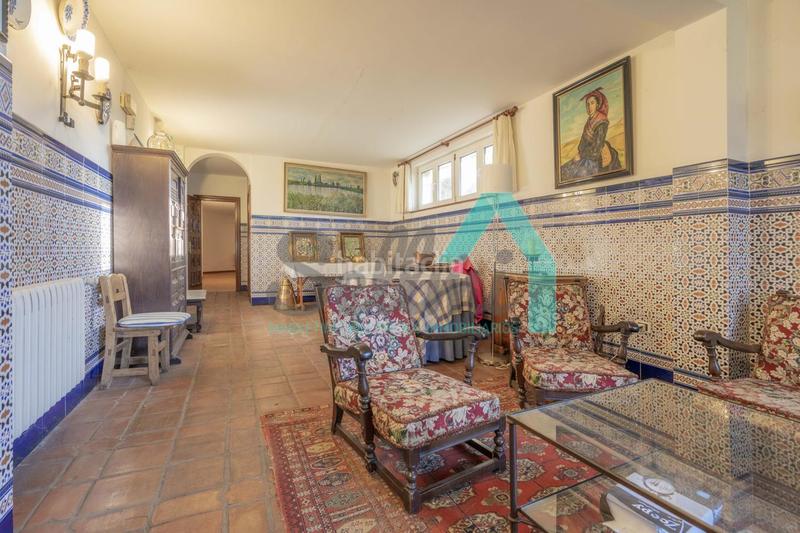 Foto 2e90ce99-5722-4e75-8a4b-0598d54fa7b1. Haus mit heizung parking in Parroquias Sur - La Manjoya Oviedo