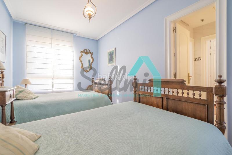 Foto 289b64e9-a3cf-4c53-9e7f-111bc7a24eac. House with heating parking in Parroquias Sur - La Manjoya Oviedo