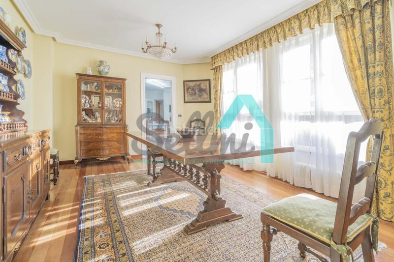 Foto 76e2a47d-6a42-4fcd-85ea-960db6198927. House with heating parking in Parroquias Sur - La Manjoya Oviedo