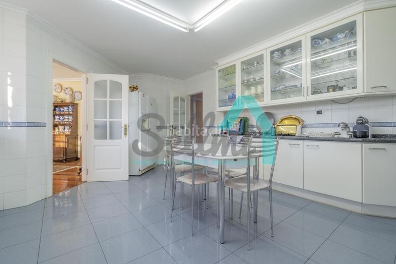 Foto fd28cb5a-0be3-41ed-912c-0edebdb420e9. House with heating parking in Parroquias Sur - La Manjoya Oviedo