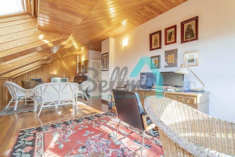 Foto 40de5c7b-8025-45fa-bfa3-6273268d7eee. Maison avec chauffage parking dans Parroquias Sur - La Manjoya Oviedo