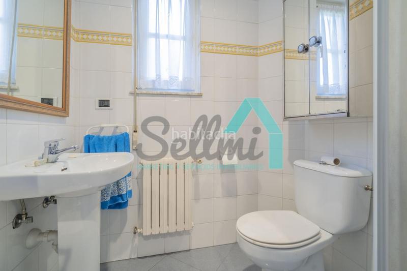 Foto 6dd5b88a-2442-4517-aa2d-750aaedc9973. Maison avec chauffage parking dans Parroquias Sur - La Manjoya Oviedo