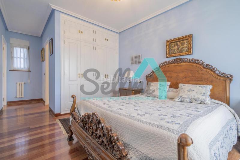 Foto 7efa3d89-e246-4167-9c74-6db41c3cf5bd. Maison avec chauffage parking dans Parroquias Sur - La Manjoya Oviedo