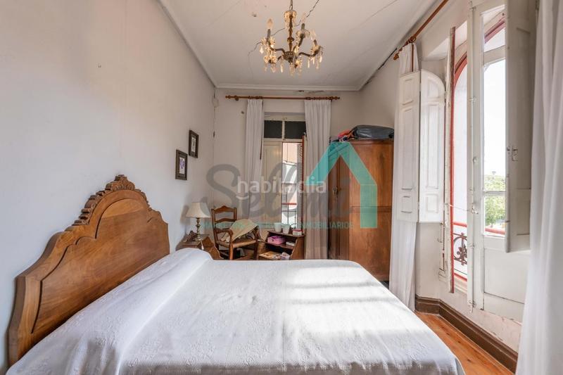 Foto 33d03c24-d757-480a-b9d4-194a8826d6ed. Édifice dans Navia