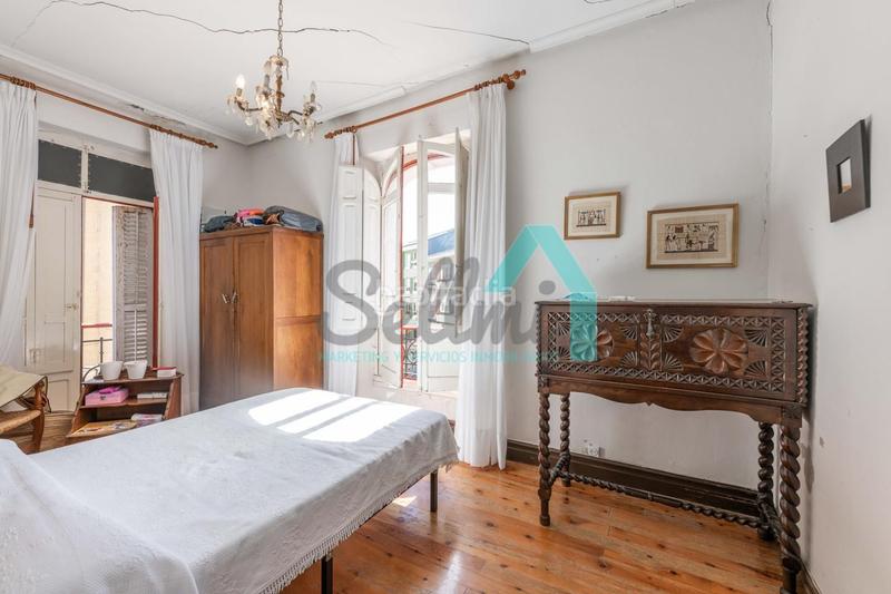 Foto f49a72ec-23ad-42d1-898b-6d5256c6b981. Édifice dans Navia