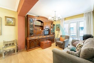 Miete Etagenwohnung  Calle félix aramburu