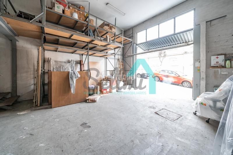 Foto 08456838-a49e-4bb3-9019-963e652b5ab0. Local comercial a Santo Domingo - El Campillín Oviedo