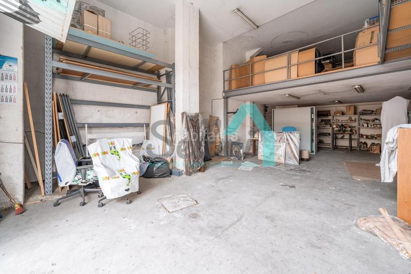 Foto 0d935eaa-28a7-43a1-bc74-56d911e9ae84. Local comercial a Santo Domingo - El Campillín Oviedo