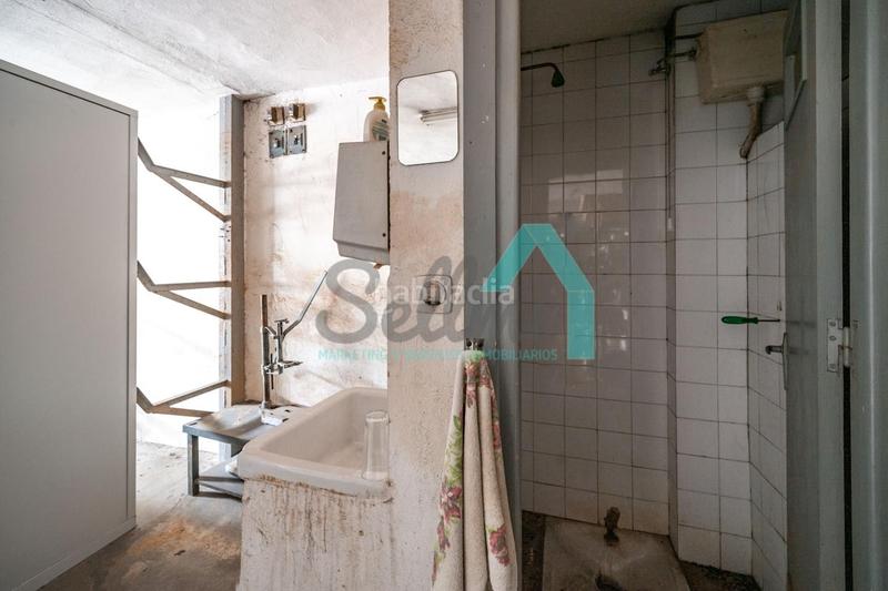 Foto 5a964605-4f60-4c95-b703-8d202864384d. Local comercial a Santo Domingo - El Campillín Oviedo