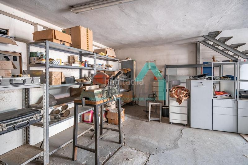 Foto 764f2be0-9d19-4d66-94ba-7a8facb44d7a. Local comercial a Santo Domingo - El Campillín Oviedo