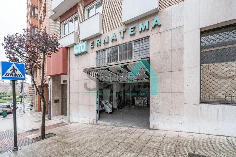 Foto 84a34ed0-0efe-456e-9e80-95dc8660f57f. Local comercial a Santo Domingo - El Campillín Oviedo