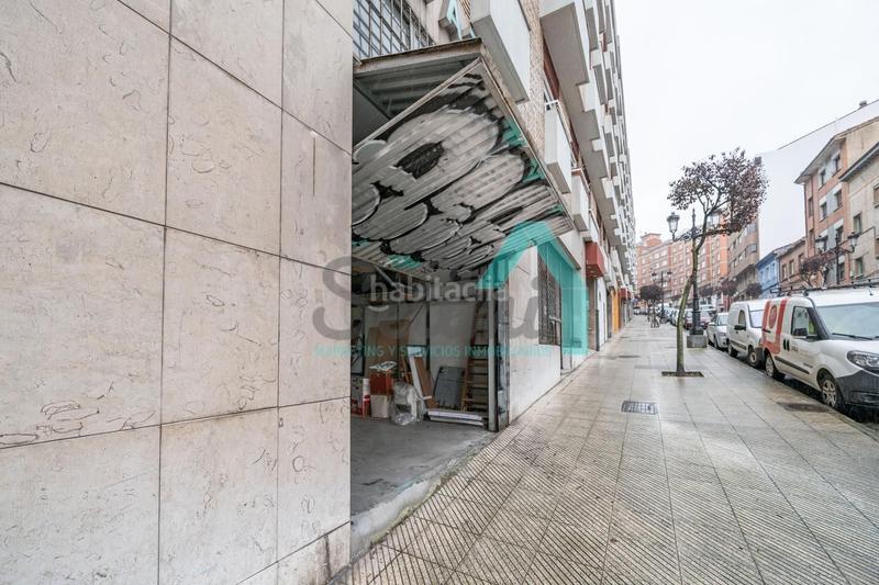 Foto b7751bb8-eb5e-45ca-b7be-1698d31276a5. Local comercial a Santo Domingo - El Campillín Oviedo
