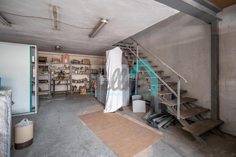 Foto fdf8e4dc-a732-4028-9de1-2e27e7f3422e. Local comercial a Santo Domingo - El Campillín Oviedo