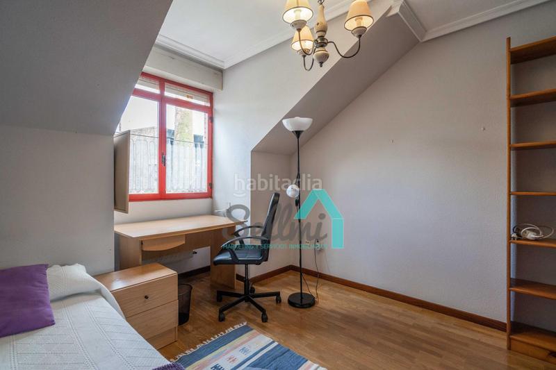 Foto 0a98d74b-bdf2-4af1-afda-c9f109c3981b. Location duplex avec chauffage dans El Postigo Oviedo