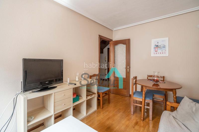 Foto b10bdc91-2a27-4854-b903-8457f7325ab0. Location duplex avec chauffage dans El Postigo Oviedo