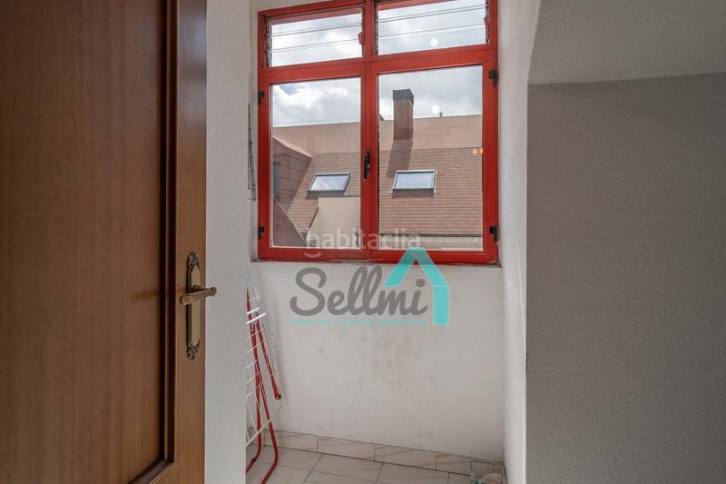 Foto 565bf46a-ec33-4476-a6d6-2803bb06ae84. Rent duplex with heating in El Postigo Oviedo