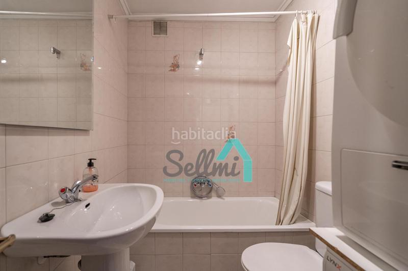 Foto e14fbd5d-ba10-4d33-bf32-f9d3a98fecf2. Rent duplex with heating in El Postigo Oviedo